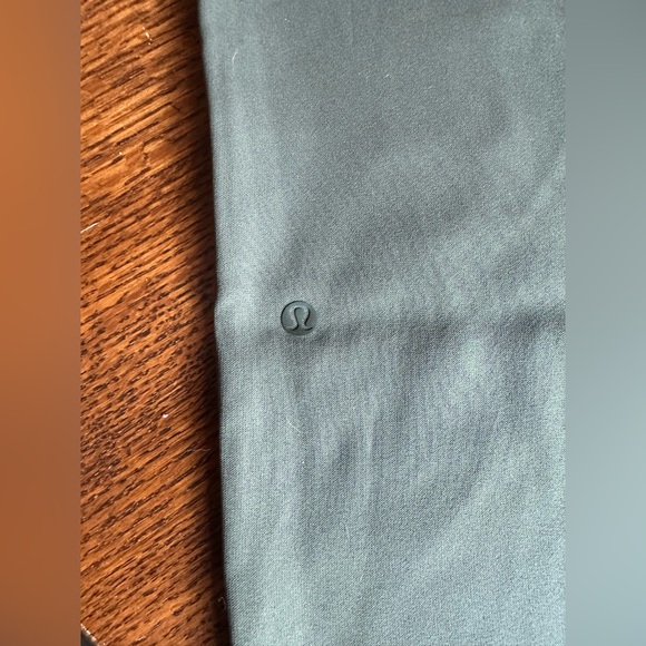 Lululemon On the Fly Jogger Woven - Picture 5 of 6